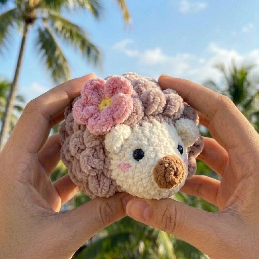 No-Sew Hedgehog Crochet Pattern 🦔 Beginner-Friendly Bestseller